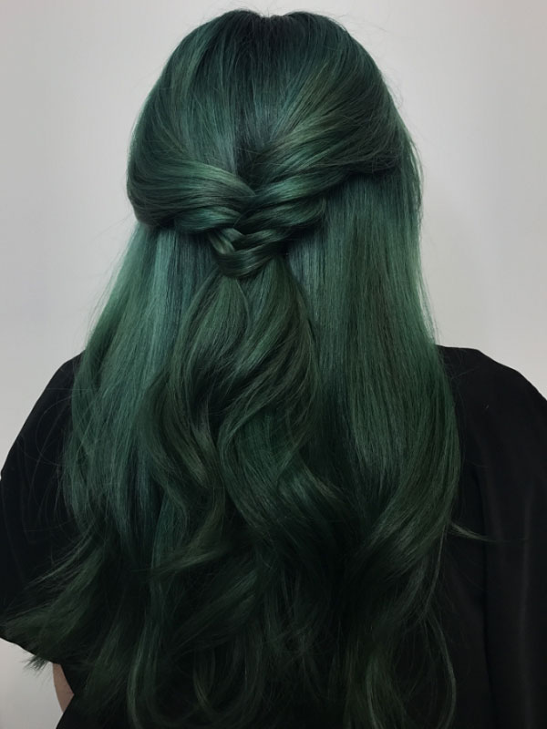  Tóc màu xanh rêu trầm 
